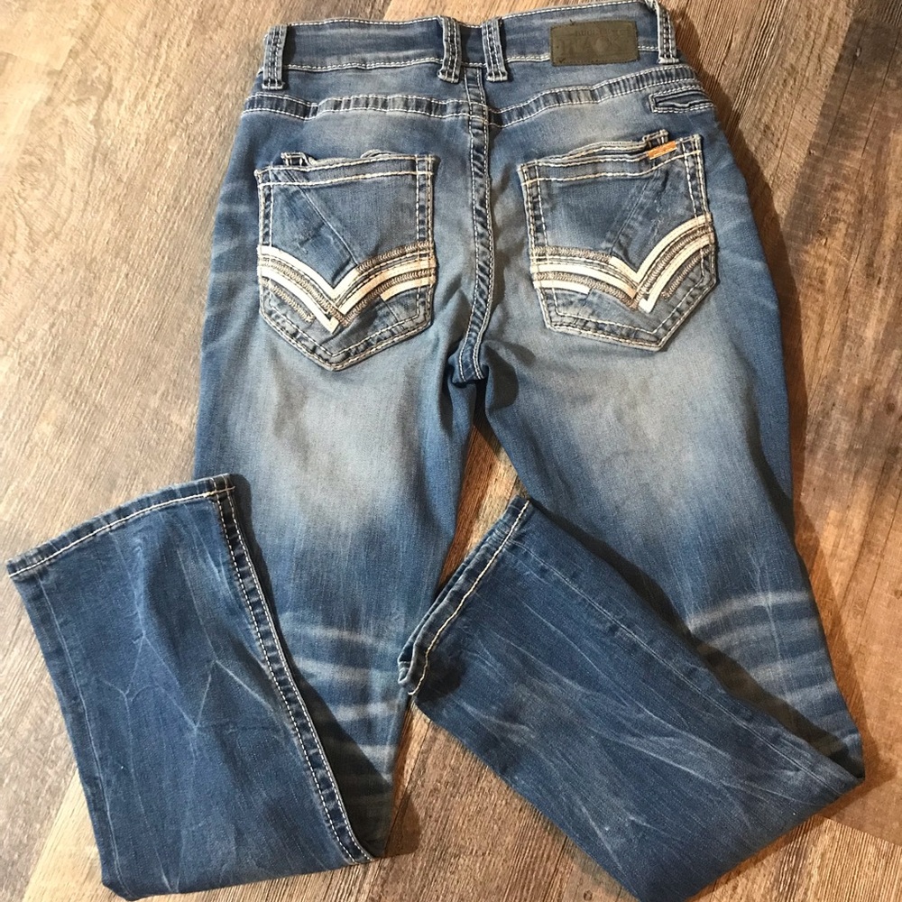 Buckle Black Men’s Jeans ~ Blue Denim ~ Style Number 3 ~ Bootleg ~ Size 33R